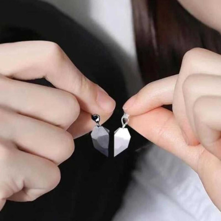 Challenge Coeur - Collier Magnétique pour Couple en Forme de Coeur