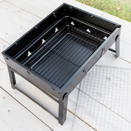 BEARBQ : Barbecue Pliable Portatif à Charbon
