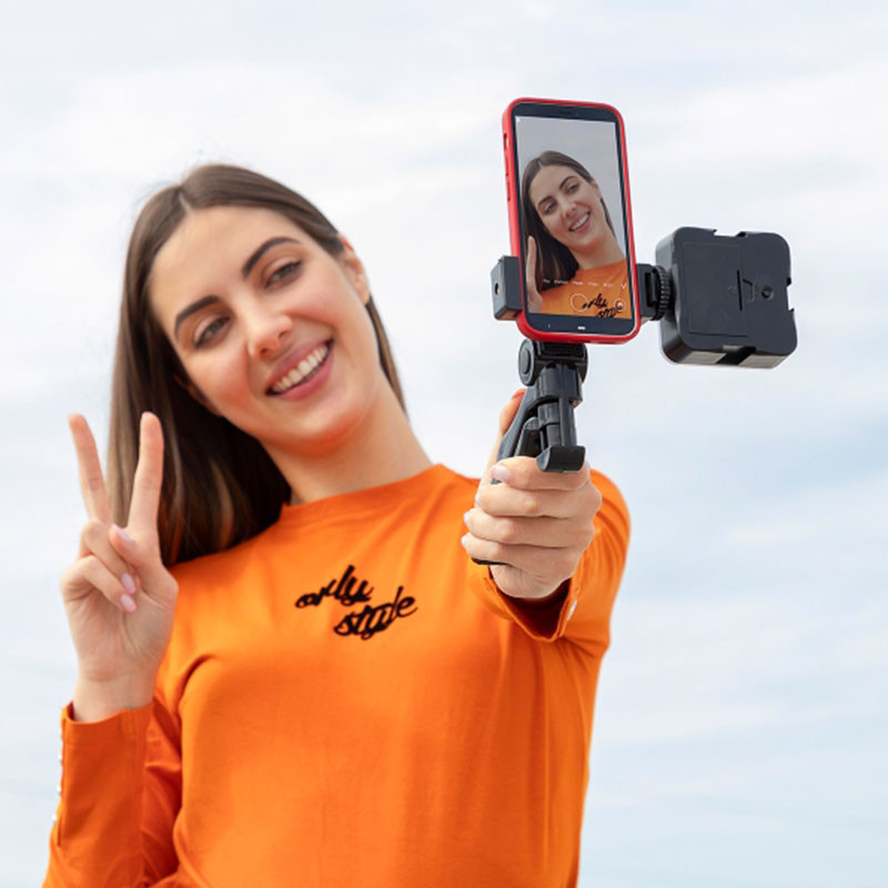 Kit de Vlogging avec Lampe LED, Microphone, Trépied et Support Smartphone - PLODNI