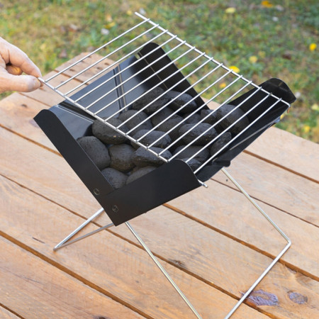 Le MINIGRILL : une solution de barbecue compacte et facile à ranger
