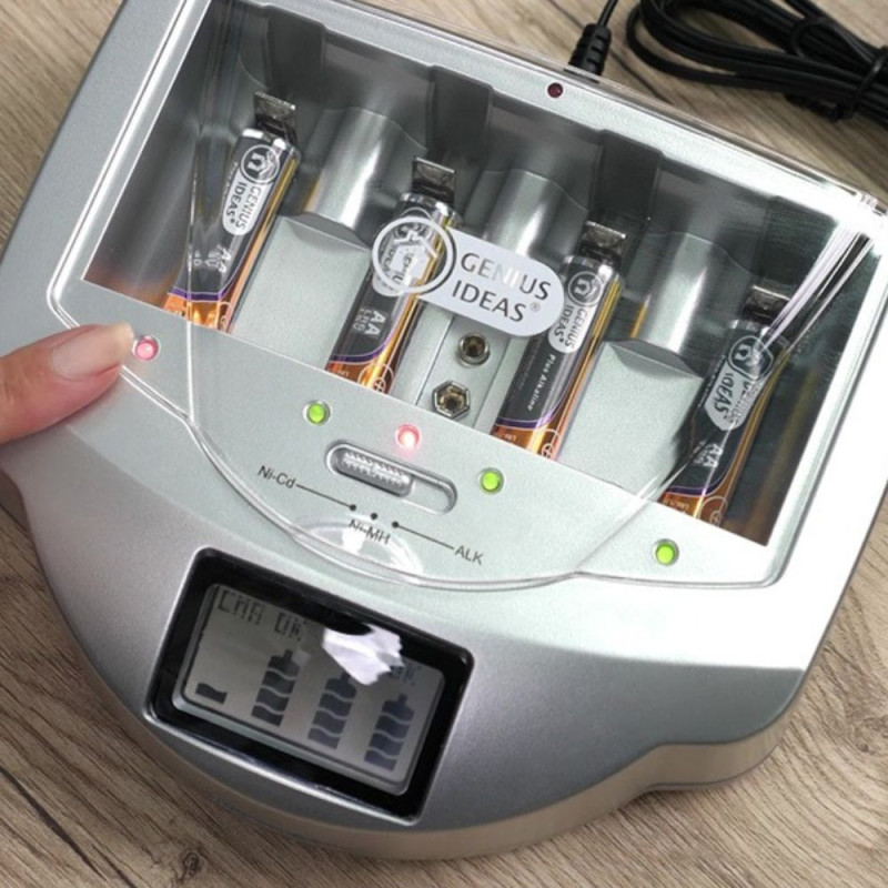 BATTERY CHARGER : Chargeur Universel de Piles avec Écran LCD