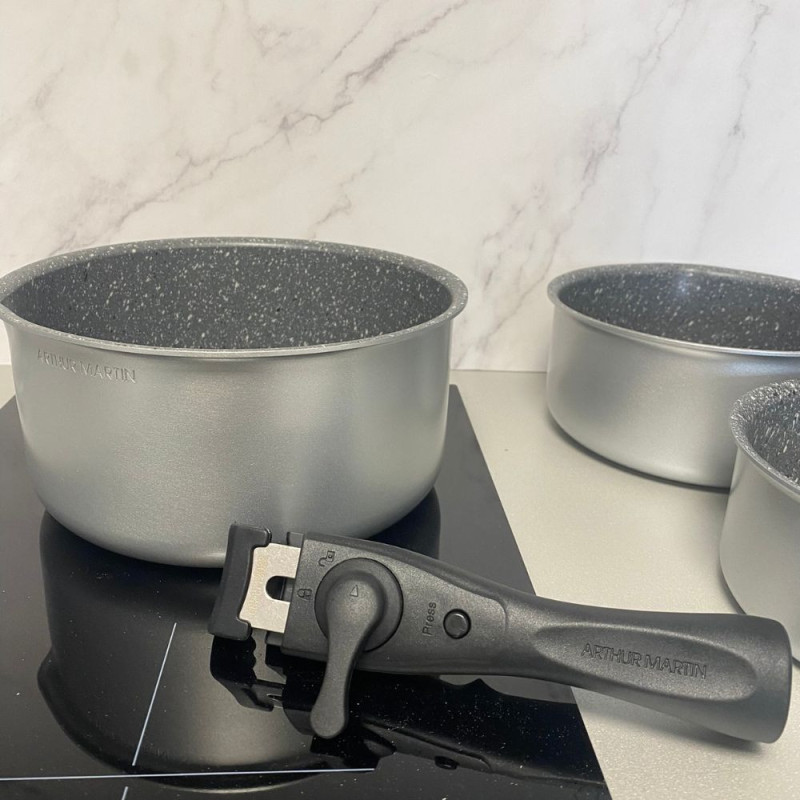 AM120 : Set de 3 Casseroles Tous Feux Arthur Martin 16 - 18 - 20 cm avec une Poignée