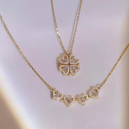 CLOVHEART : Collier Pendentif Trèfle à 4 Feuilles Magnétique en Forme de Cœur