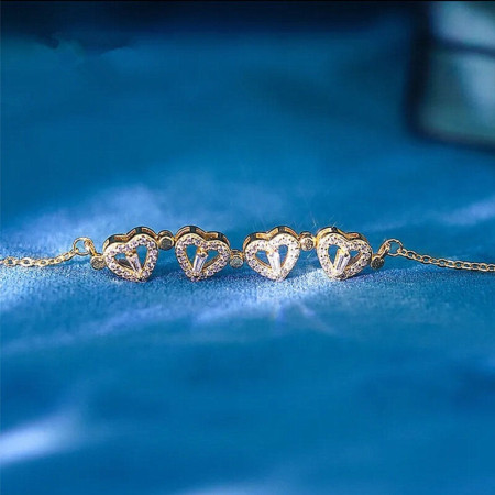 CLOVHEART : Collier Pendentif Trèfle à 4 Feuilles Magnétique en Forme de Cœur