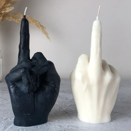 Middle Finger Candle  : Bougie Parfumée et Originale en Forme de Doigt d'Honneur