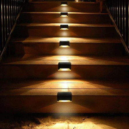 SOLARLED : Pack de 4 Appliques Solaires LED avec Kit de Fixation