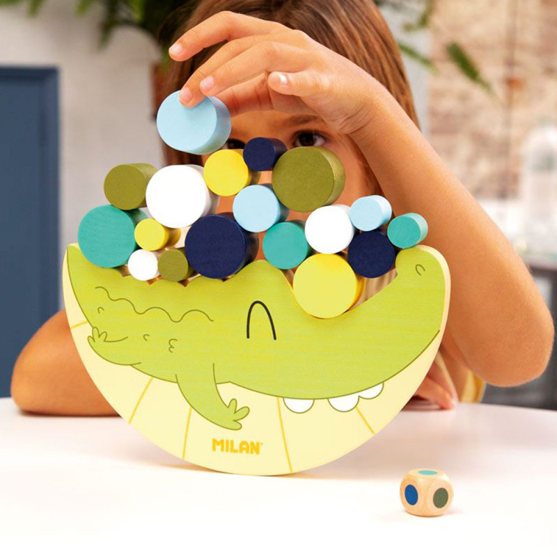 Jouet éducatif en bois Coco Balance - Empile les cylindres sur le dos du crocodile !