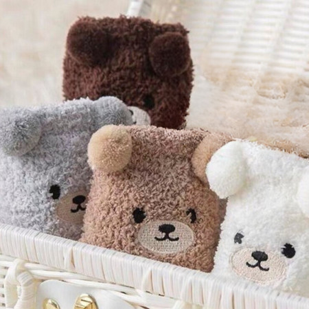 TEDDY SOCKS : Paire de Chaussettes Cocooning Ourson en Peluche : Douceur et style à vos pieds - Taille Unique