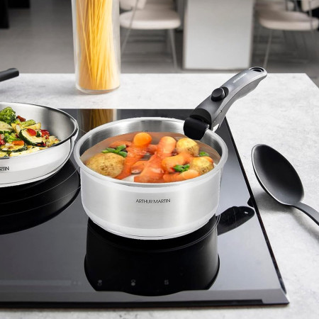 AM5535 : Batterie de Cuisine 15 Pièces Arthur Martin Poêles et Casseroles en Acier Inoxydable avec Accessoires