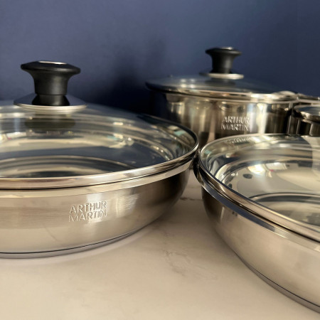 AM5535 : Batterie de Cuisine 15 Pièces Arthur Martin Poêles et Casseroles en Acier Inoxydable avec Accessoires