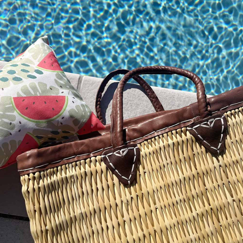 Panier Tressé Cabas Rectangulaire Évasé en Jonc Naturel avec Finitions et Poignées en Cuir