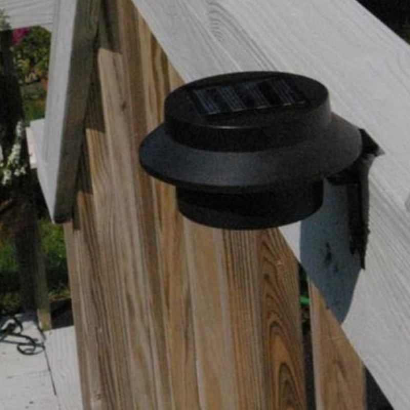 Pack de 3 Lampes Solaires pour Gouttière: Éclairez Votre Jardin ou Terrasse Facilement !