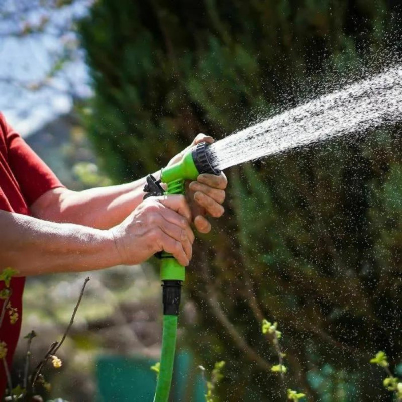 Pistolet d'Arrosage Multifonctions avec 7 Modes d'Arrosage - Idéal l'Entretien du Jardin