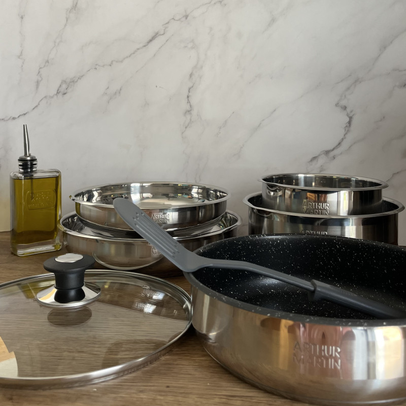 AM0025 : Batterie de Cuisine 10 Pièces Arthur Martin Poêles et Casseroles en Inox avec Accessoires, Tous Feux Dont Induction