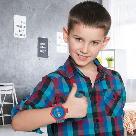 Montre Digitale Ajustable Lexibook avec Projections La Pat'Patrouille pour Enfants avec 20 Images