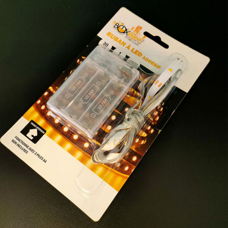 Ruban LED 1 mètre adhésif, lumière blanche, autonome et pratique