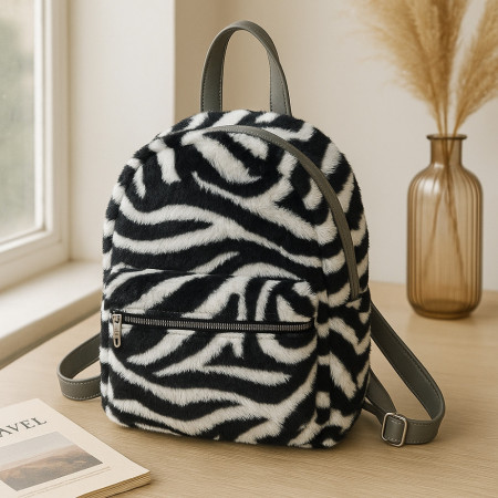 Sac à Dos Peluche Zèbre 42x32cm Noir et Blanc Pour Enfant ou Adulte Original Doux et Léger