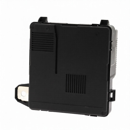 Boîte à Fusibles Moteur 65 Pôles pour Renault Mégane 2 et Scénic 2 – OEM 8200306033 / 8200306032