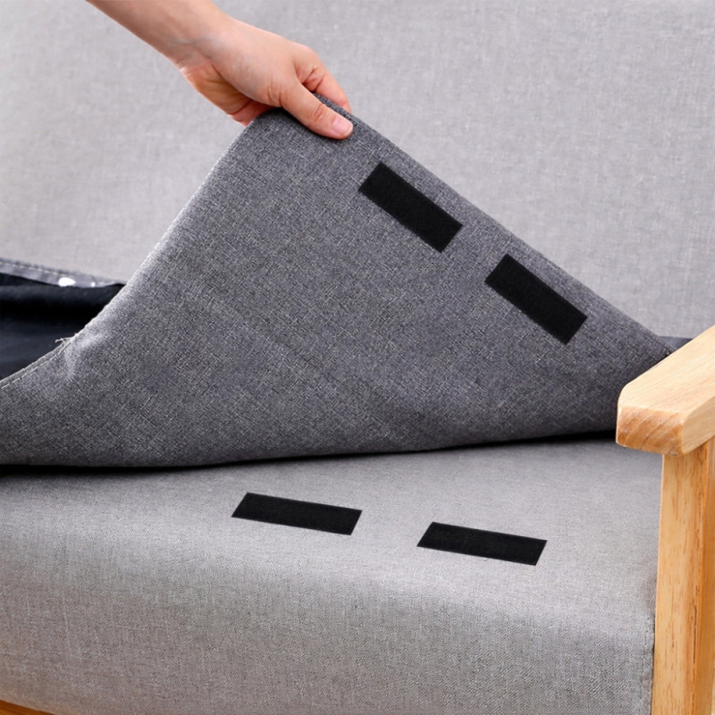 Ruban Adhésif GEKO Antidérapant 25mm x 5M pour Tapis et Moquettes – Maintient les Tapis en Place, Anti-Glisse, Usage Intérieur