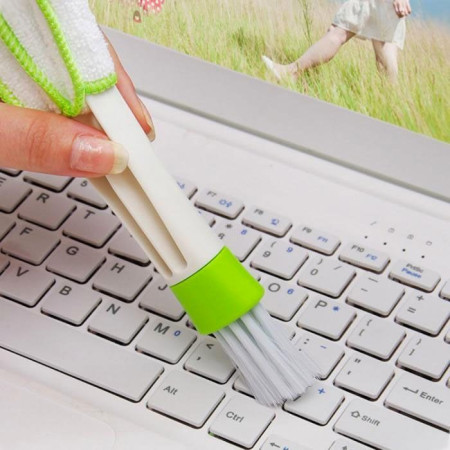 Double Brosse de Nettoyage pour Ventilations, Stores, Claviers, etc.	