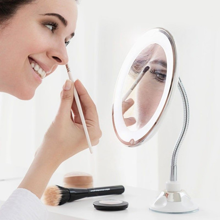 Miroir grossissant à LED