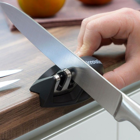 Aiguiseur à Couteaux Compact