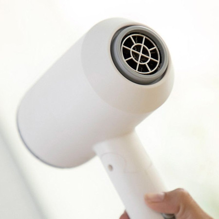 VENTIO : Sèche-Cheveux Ionique Pliable avec Accessoires