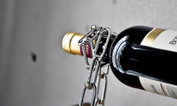 Chaîne Porte-Bouteilles de Vin 9,99 €