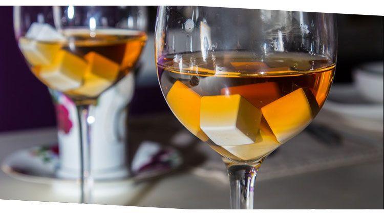 Séchoir à linge chauffant Pierres À Whisky - Glaçons En Pierre Pour Rafraichir Sans Diluer Champagne Pastis Vodka Gin Groupon Lot pour Loto