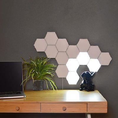 Tilight : Panneaux LED Modulables et Tactiles